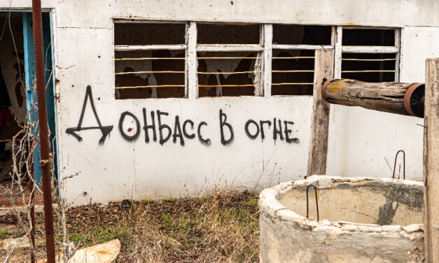 Mint a fehérfoszfor, úgy lengi be a nyarat a tél lehelete