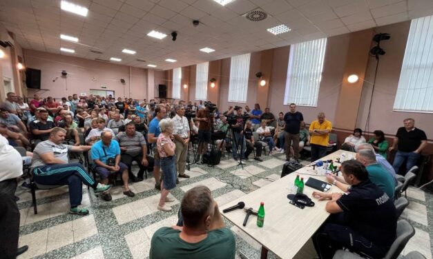 „Ez már nem migránsválság, hanem háborús övezet”