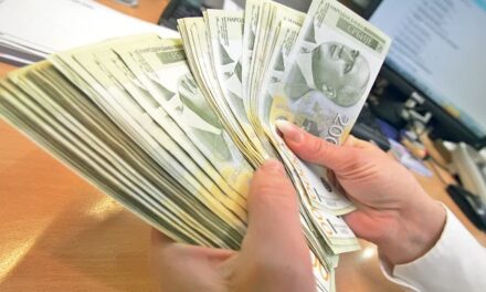 Családi nyugdíjas tanulók és egyetemisták figyelmébe