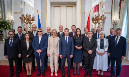 Az új magyar kormány első napjai